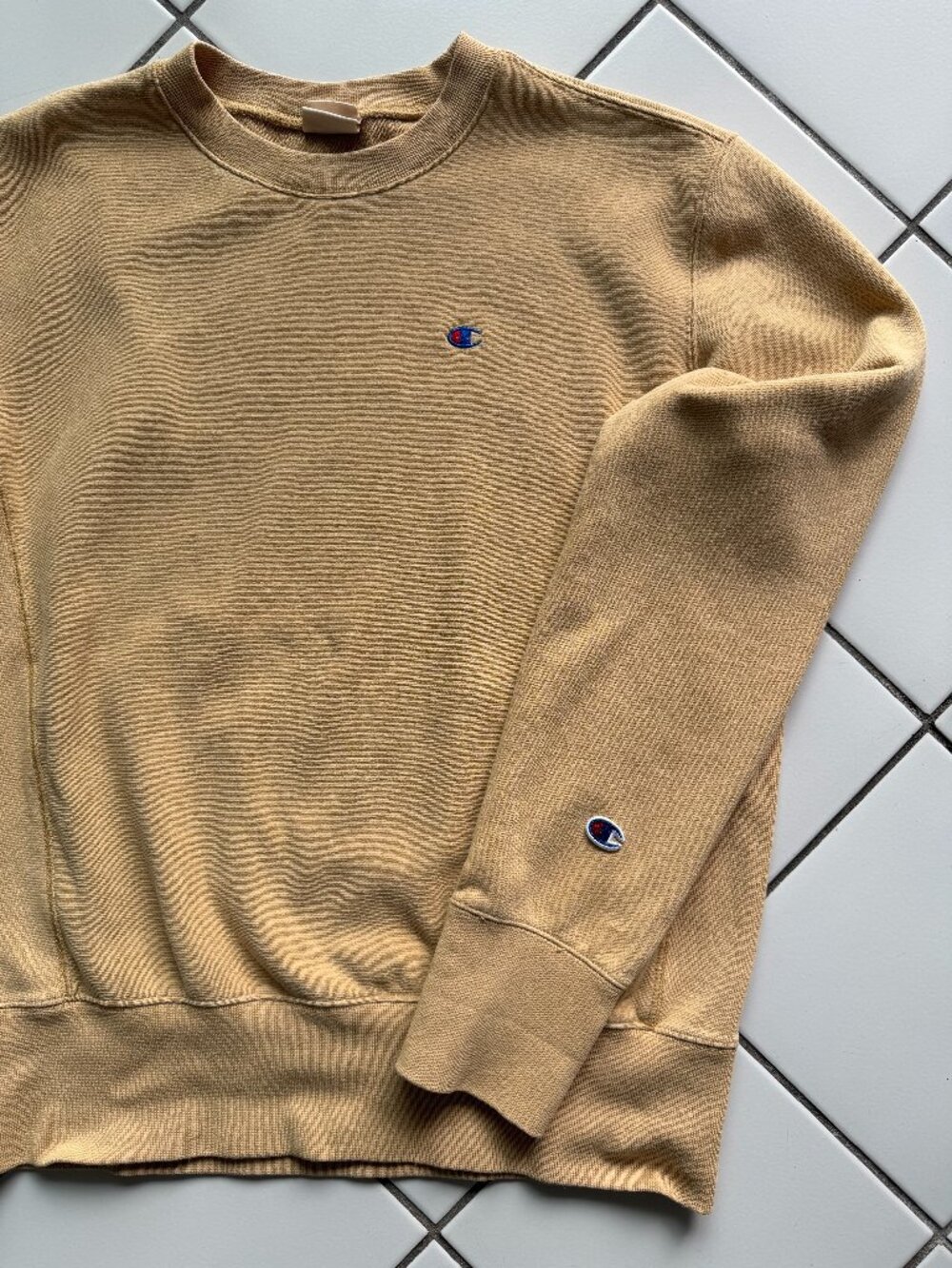 Champion Reverse Weave Sweatshirt in sand/beige (men's M)